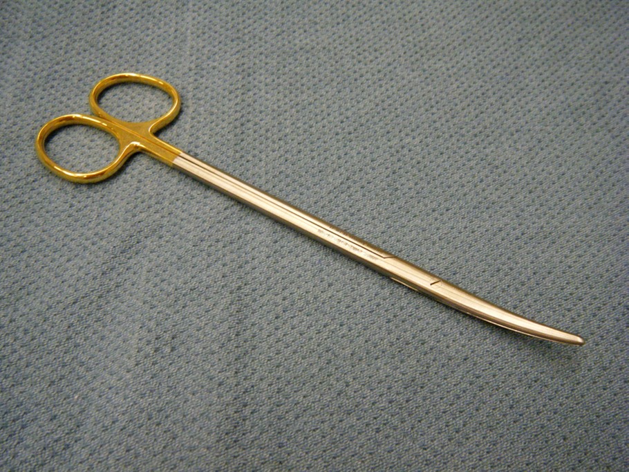 Metzenbaum scissors